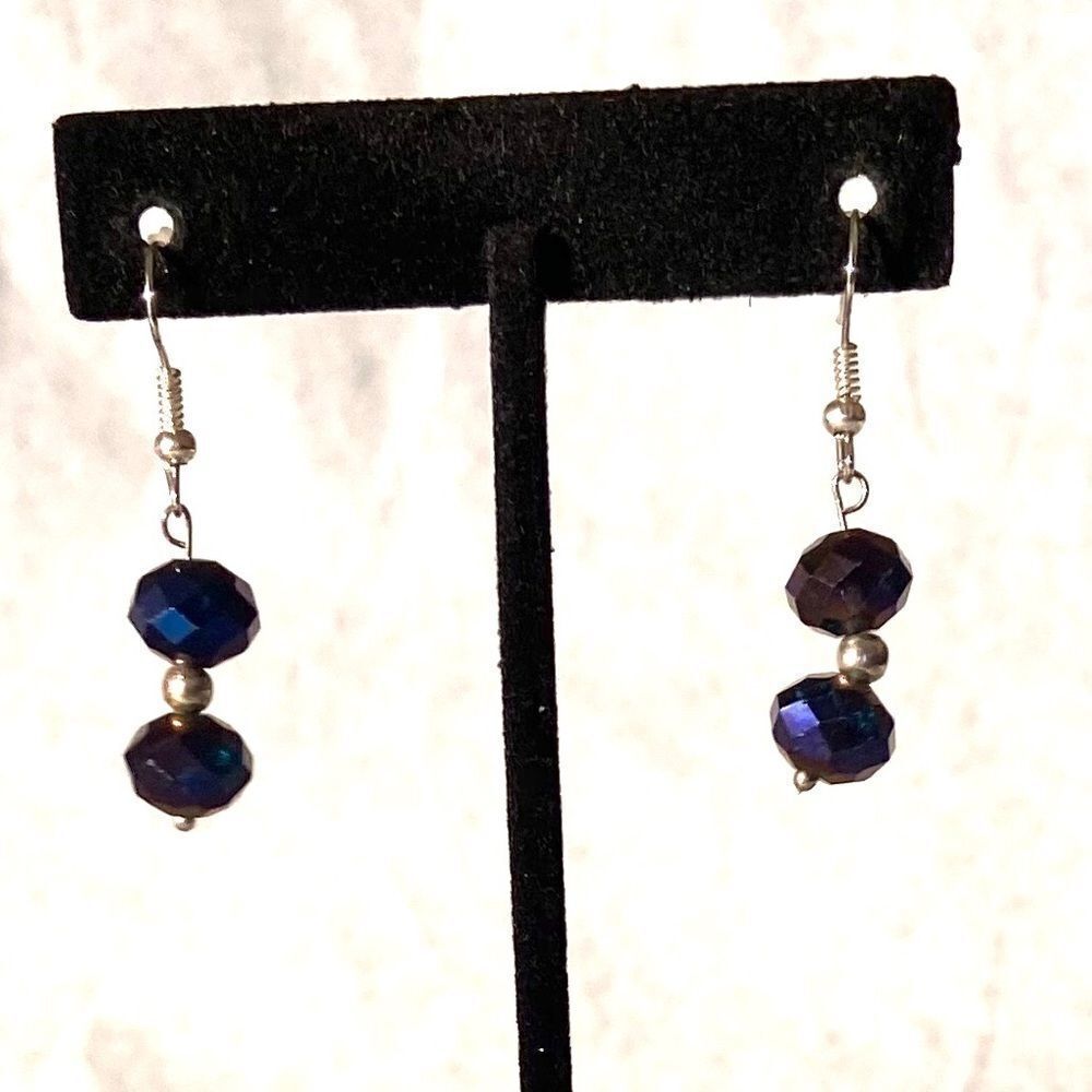🍭6/$30 Bundle Dangle earrings with purple crystal